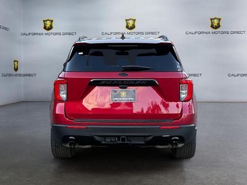 2022 Ford Explorer ST-Line