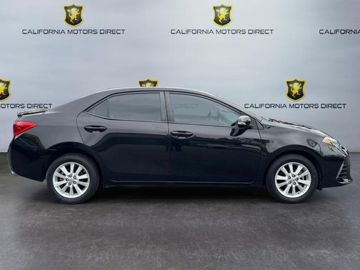 Black Sand Pearl 2019 Toyota Corolla SE