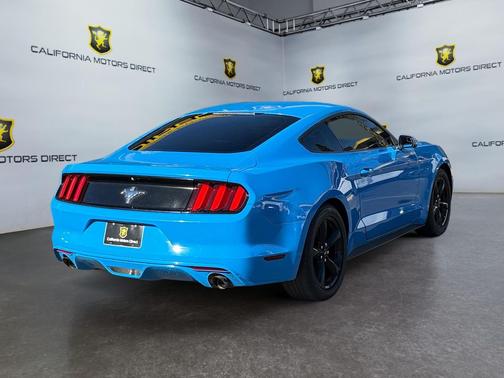 2017 Ford Mustang V6