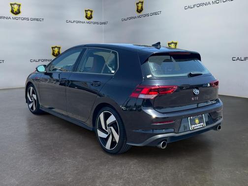 Deep Black Pearl 2023 Volkswagen Golf GTI 1.4T TSI