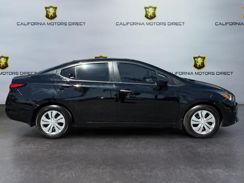 Super Black 2020 Nissan Versa 1.6 S
