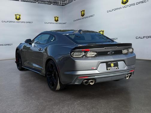 2022 Chevrolet Camaro RWD Coupe LT1