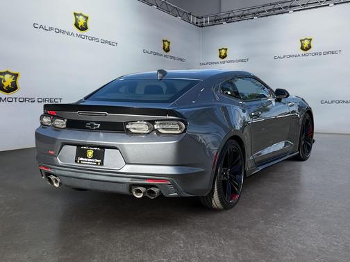 2022 Chevrolet Camaro RWD Coupe LT1