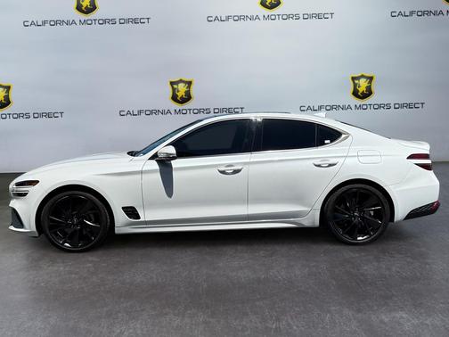 2023 Genesis G70 2.0T RWD
