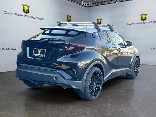 2020 Toyota C-HR XLE