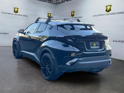 2020 Toyota C-HR XLE