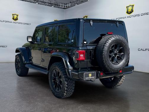Black Clearcoat 2021 Jeep Wrangler Unlimited Sahara