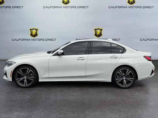 2022 BMW 330 330i