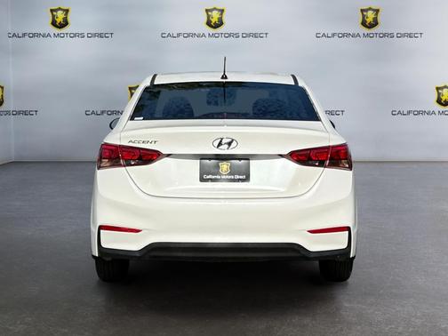 2020 Hyundai Accent SE