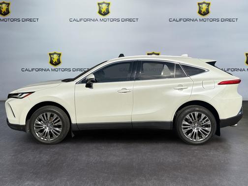 2022 Toyota Venza XLE