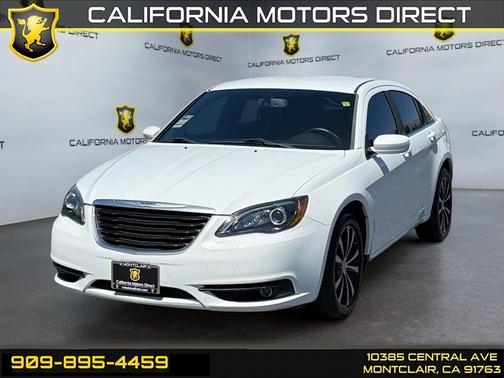 2013 Chrysler 200 Touring