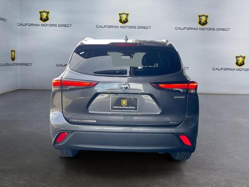 2021 Toyota Highlander Hybrid XLE