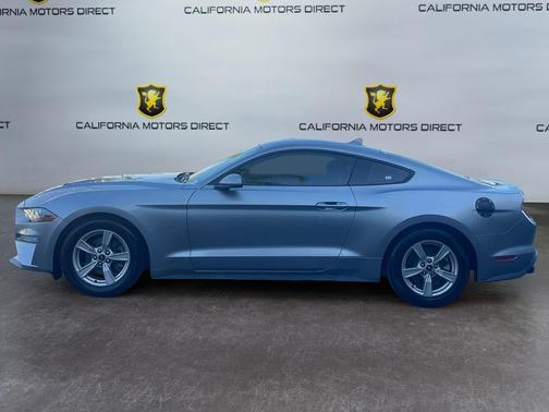 2022 Ford Mustang EcoBoost