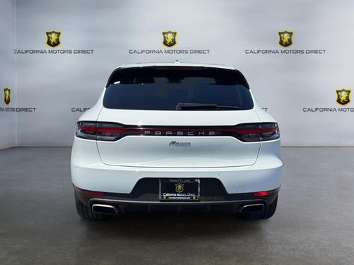 White 2020 Porsche Macan Macan
