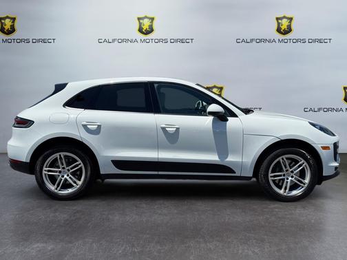 White 2020 Porsche Macan Macan