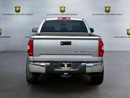 2015 Toyota Tundra SR5