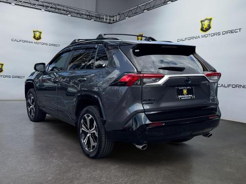 Magnetic Gray Metallic w/Midnight Black Metallic R 2023 Toyota RAV4 Prime XSE