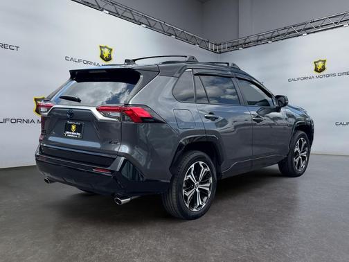 Magnetic Gray Metallic w/Midnight Black Metallic R 2023 Toyota RAV4 Prime XSE
