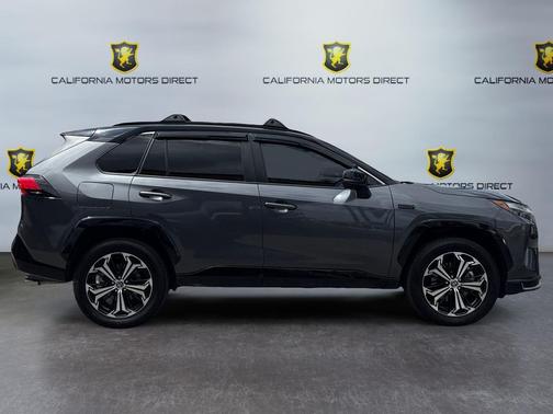 Magnetic Gray Metallic w/Midnight Black Metallic R 2023 Toyota RAV4 Prime XSE