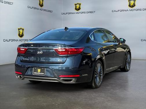 2017 Kia Cadenza Limited