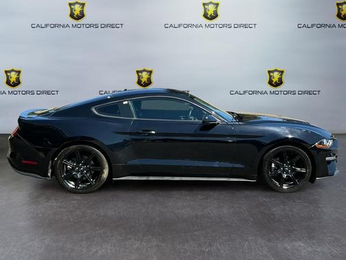 2020 Ford Mustang EcoBoost