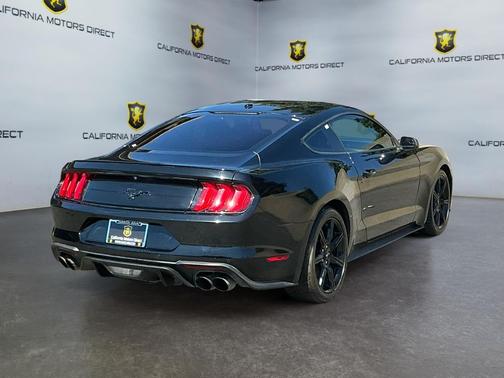 2020 Ford Mustang EcoBoost