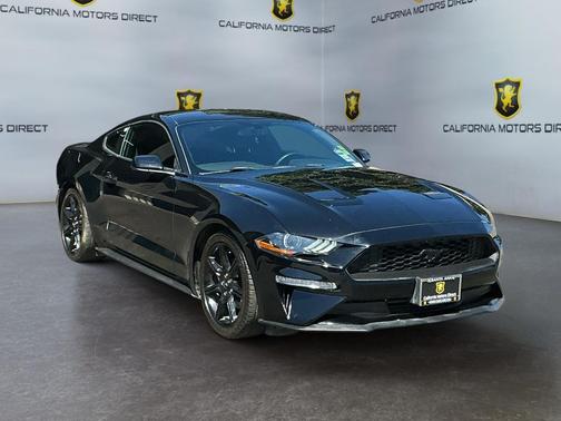 2020 Ford Mustang EcoBoost