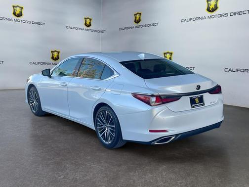 2023 Lexus ES 350 Base