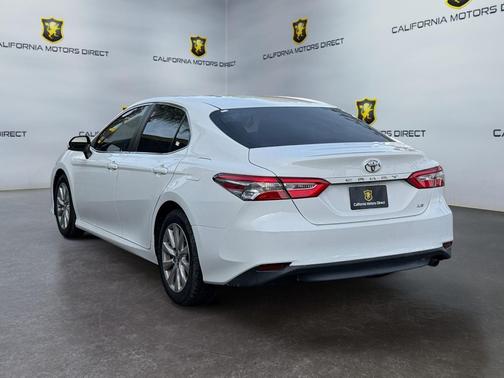 2018 Toyota Camry LE
