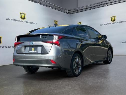 2020 Toyota Prius XLE