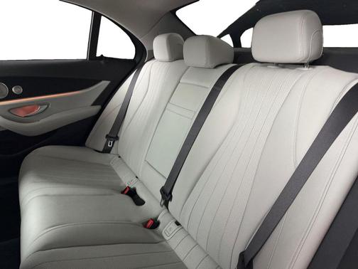 2022 Mercedes-Benz E-Class RWD Sedan