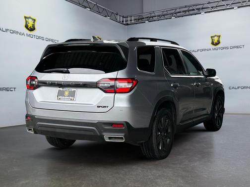 2025 Honda Pilot Sport