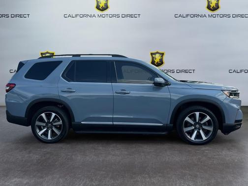 Sonic Gray Pearl 2023 Honda Pilot Touring 8-Passenger