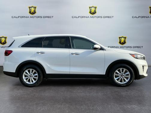 2020 Kia Sorento LX