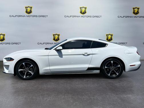 2022 Ford Mustang EcoBoost