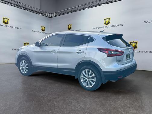 2022 Nissan Rogue Sport S