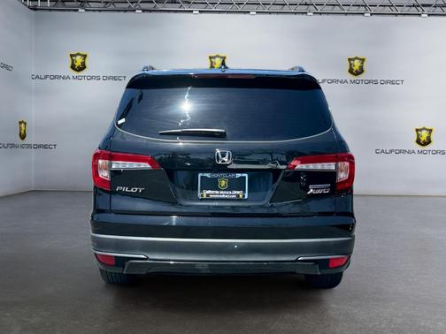 Crystal Black Pearl 2022 Honda Pilot AWD Special Edition