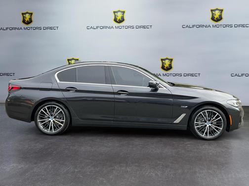 Dark Graphite Metallic 2023 BMW 530e Base