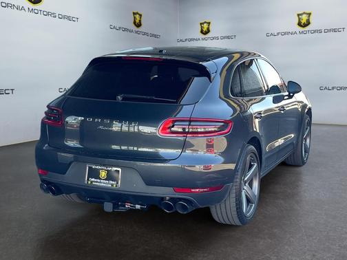 2018 Porsche Macan Sport Edition