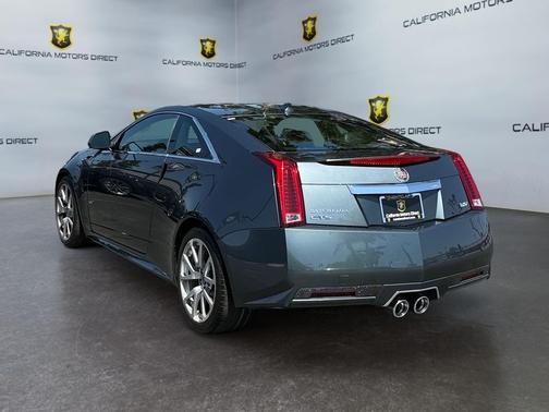 2011 Cadillac CTS-V Base