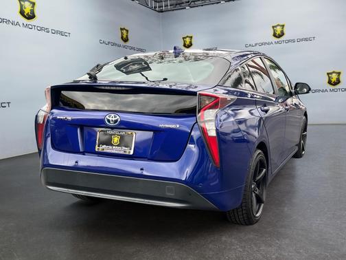 2018 Toyota Prius Two