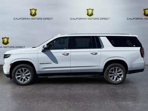 Summit White 2023 Chevrolet Suburban Premier