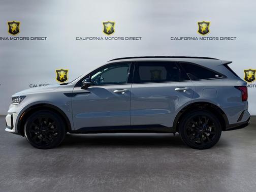 Wolf Gray 2023 Kia Sorento SX