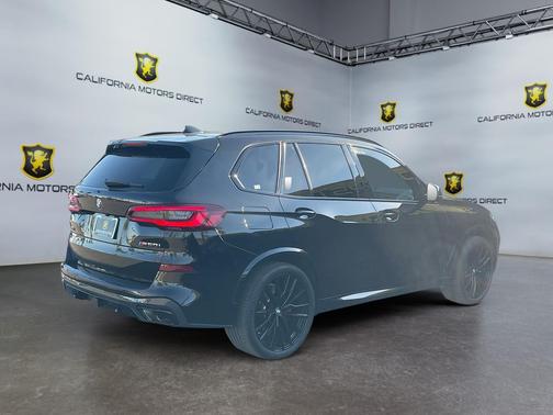 2023 BMW X5 M50i