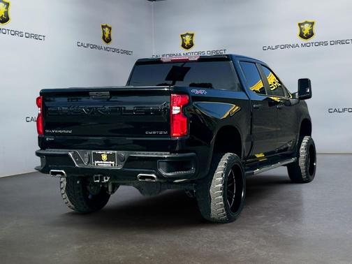 Black 2019 Chevrolet Silverado 1500 Custom