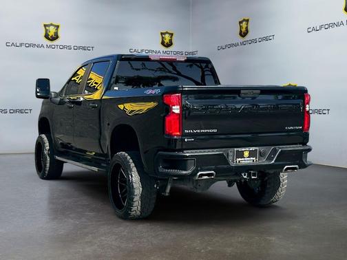 Black 2019 Chevrolet Silverado 1500 Custom