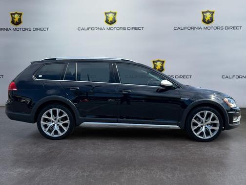 2017 Volkswagen Golf Alltrack TSI S