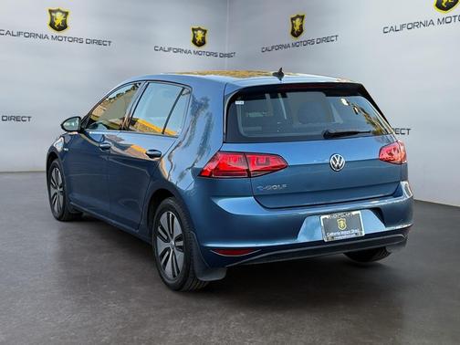 2016 Volkswagen e-Golf SE
