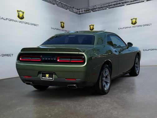 2020 Dodge Challenger SXT
