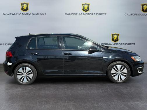2016 Volkswagen e-Golf SE